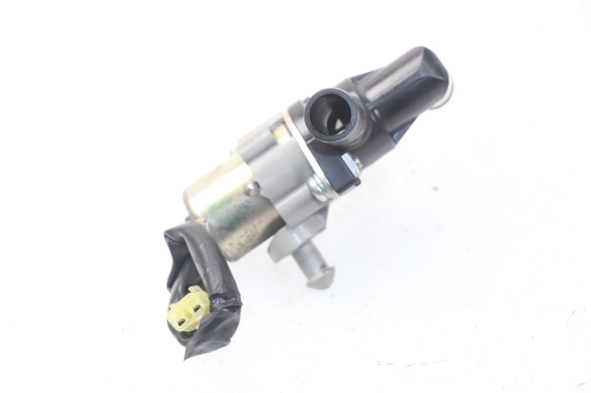 photo de RELAIS ELECTRIQUE YAMAHA FZ8 800 (2010 - 2016) - Autre angle de vue