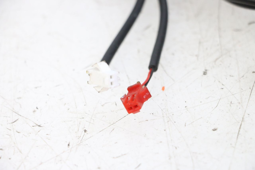 photo de RELAIS ELECTRIQUE KUKIRIN G2 MASTER 1 - Pièce contrôlée