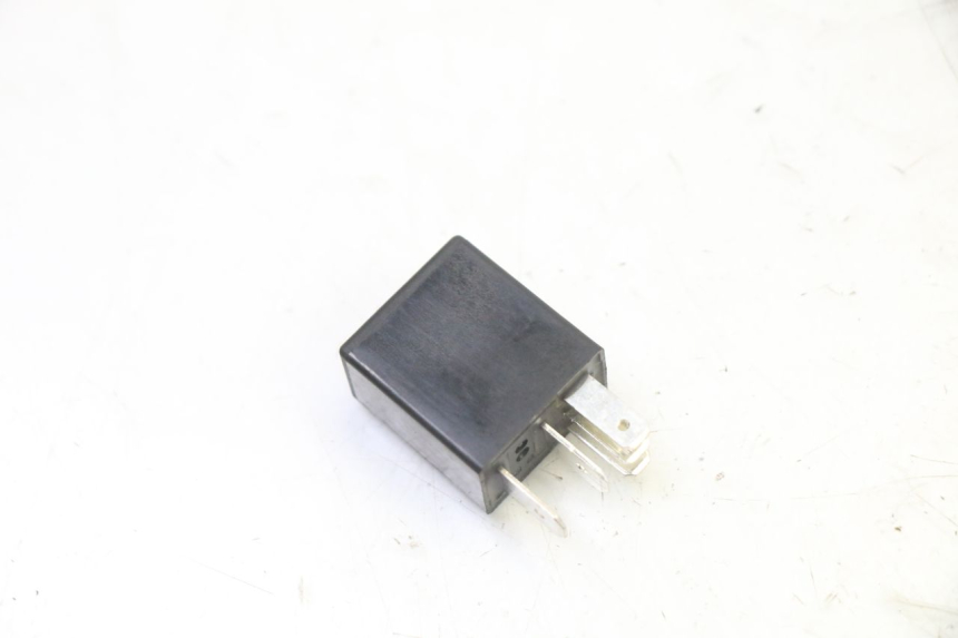 photo de RELAIS ELECTRIQUE BMW G310 R 310 (2016 - 2020) - Vue principale