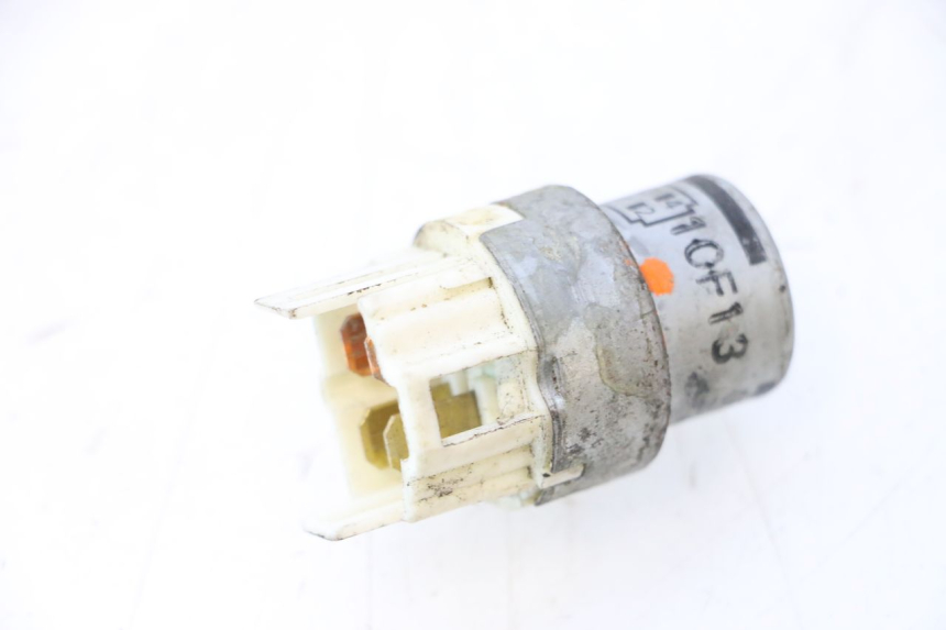 photo de RELAIS ELECTRIQUE KAWASAKI GPX F ZX750F 750 (1986 - 1990) - Vue principale