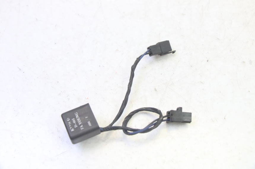 photo de RELAIS ELECTRIQUE KYMCO GRAND DINK 125 (2002 - 2007) - Zoom état d’usage