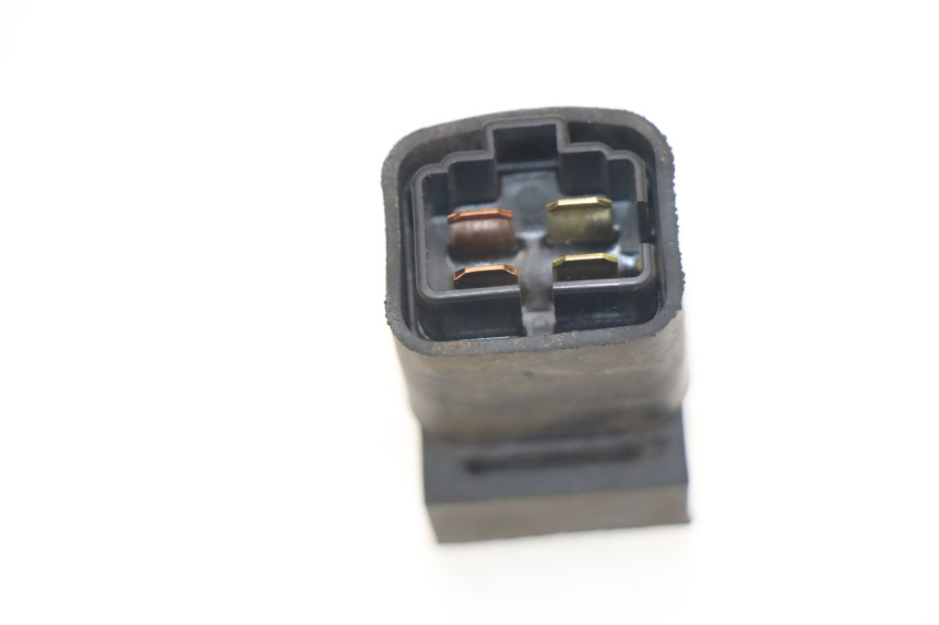 photo de RELAIS ELECTRIQUE SUZUKI GSR 750 (2011 - 2017) - Zoom état d’usage