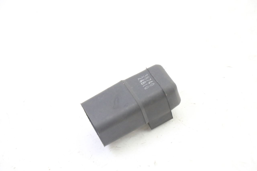 photo de RELAIS ELECTRIQUE SUZUKI GSR 750 (2011 - 2017) - Vue d’ensemble