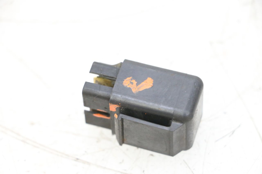photo de RELAIS ELECTRIQUE SUZUKI GSXR GSX-R 1000 (2003 - 2004) - Zoom état d’usage