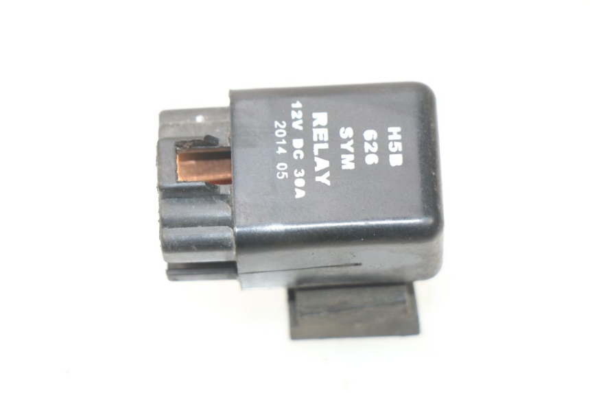 photo de RELAIS ELECTRIQUE SYM GTS EFI ABS 125 (2012 - 2016) - Détail de la pièce