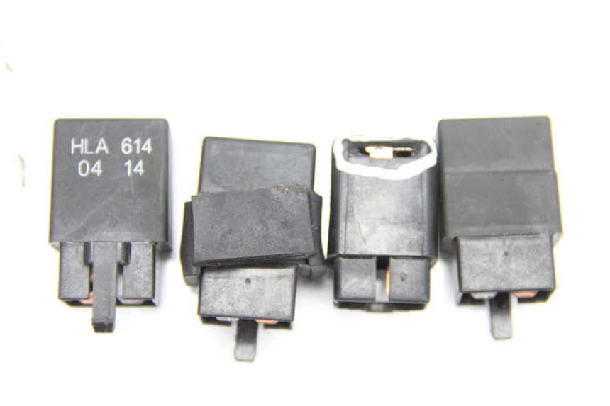 photo de RELAIS ELECTRIQUE SYM GTS EFI ABS 125 (2012 - 2016) - Vue d’ensemble