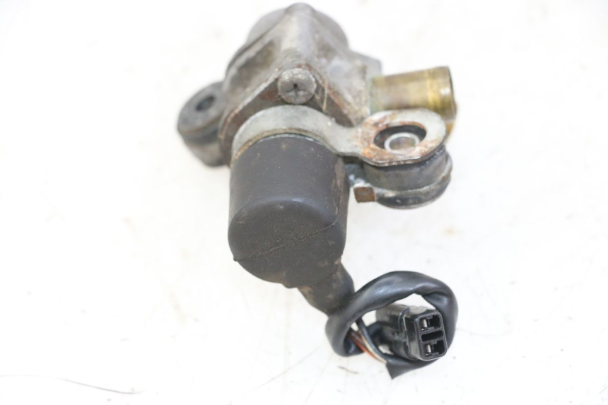 photo de RELAIS ELECTRIQUE HONDA FES S-WING SWING 125 (2007 - 2015) - Détail de la pièce