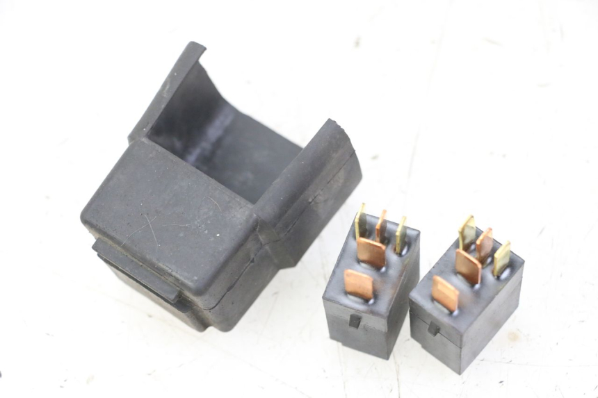 photo de RELAIS ELECTRIQUE HONDA FORZA 125 (2021 - 2025) - Zoom état d’usage