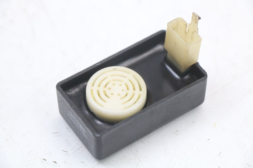 photo de RELAIS ELECTRIQUE HYTRACK HY S 4X4 410 (2013 - 2016) - Vue principale