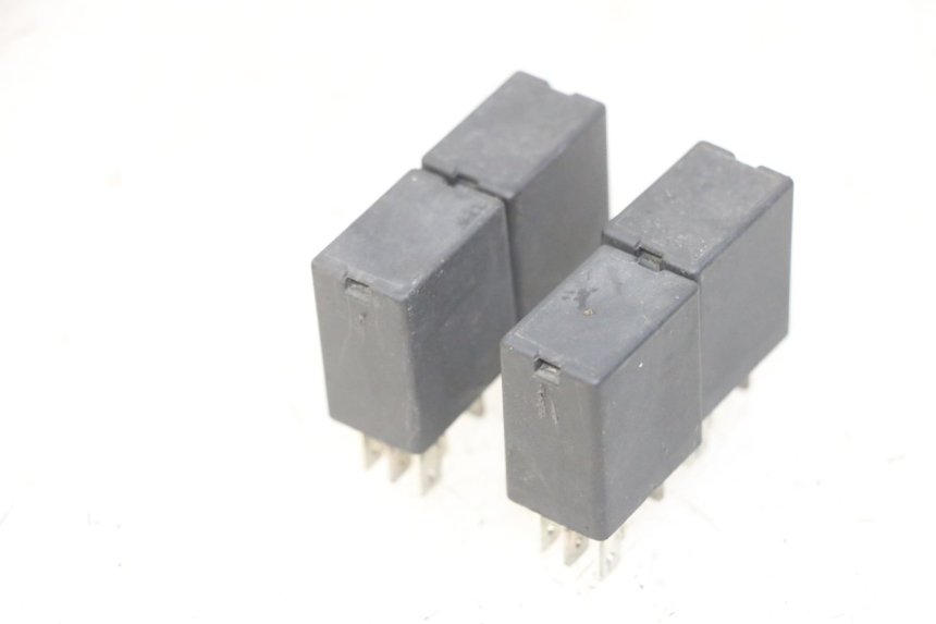 photo de RELAIS ELECTRIQUE PIAGGIO IE MP3 YOURBAN 300 (2011 - 2016) - Détail de la pièce