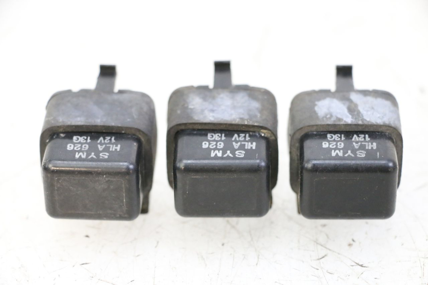 photo de RELAIS ELECTRIQUE SYM JOYMAX 125 (2010 - 2017) - Détail de la pièce