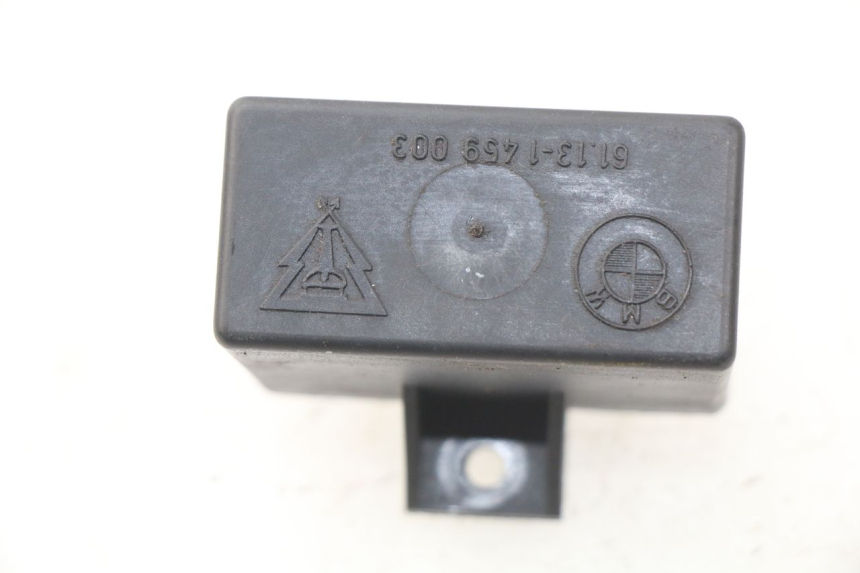 photo de RELAIS ELECTRIQUE BMW K100 1000 (1982 - 1990) - Zoom état d’usage