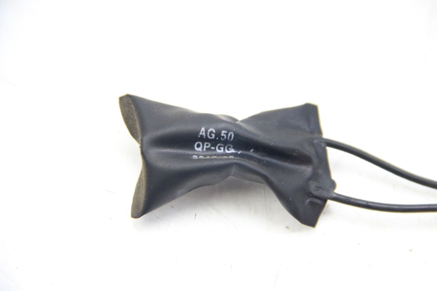 photo de RELAIS ELECTRIQUE PEUGEOT KISBEE 4T 50 (2010 - 2017) - Détail de la pièce