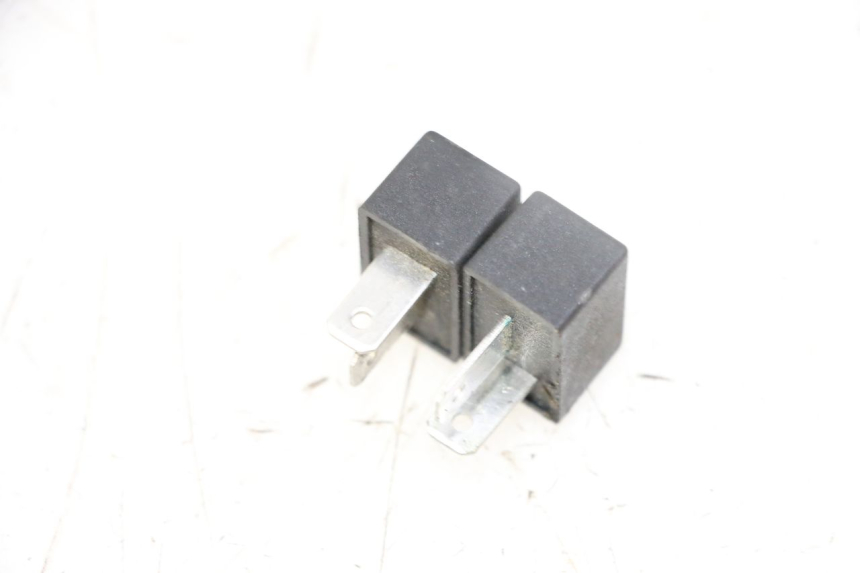 photo de RELAIS ELECTRIQUE PEUGEOT KISBEE 4T 50 (2018 - 2022) - Détail de la pièce