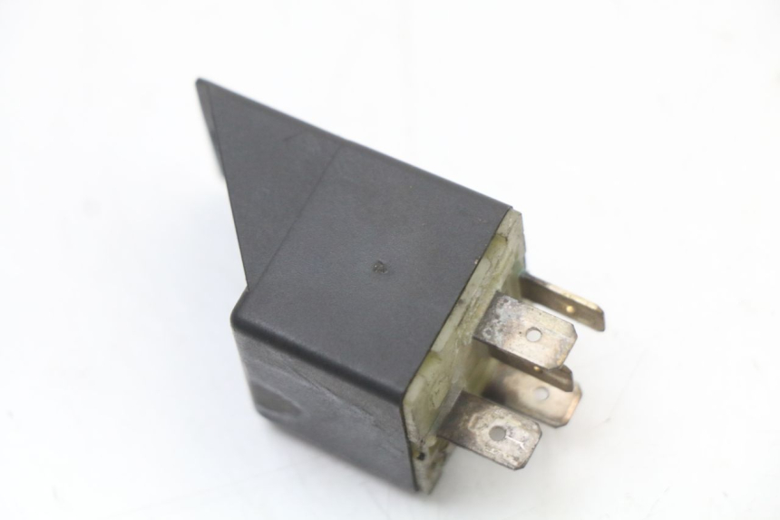 photo de RELAIS ELECTRIQUE RENAULT KOURANOS 125 (2001 - 2004) - Vue principale