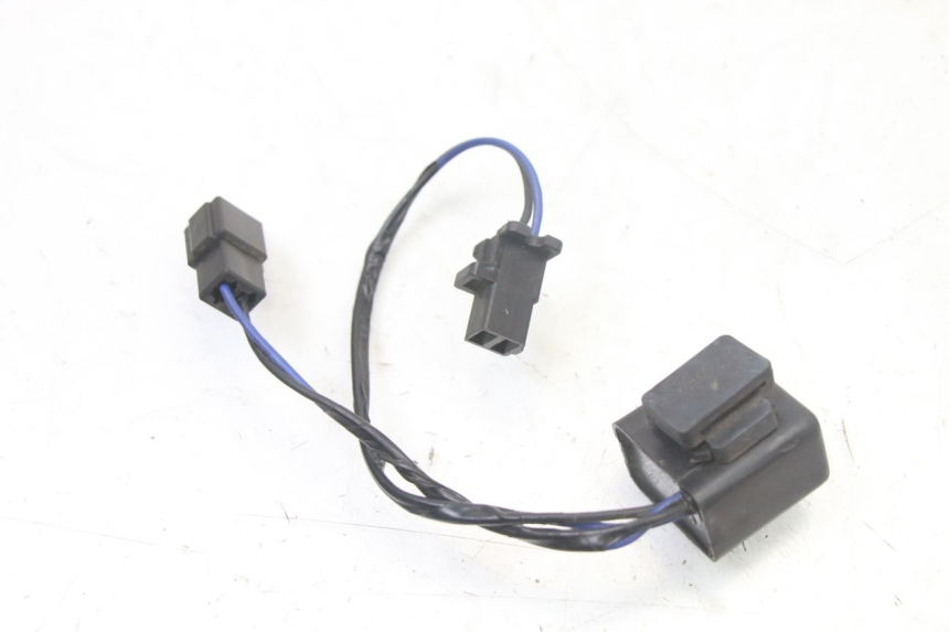photo de RELAIS ELECTRIQUE KYMCO XCITING 500 (2007 - 2010) - Autre angle de vue