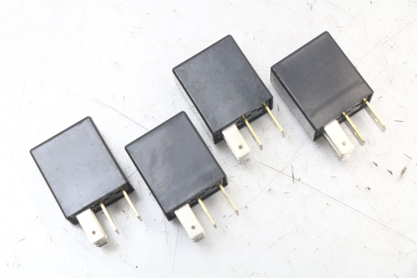 photo de RELAIS ELECTRIQUE PIAGGIO MP3 HPE 350 (2018 - 2020) - Vue principale