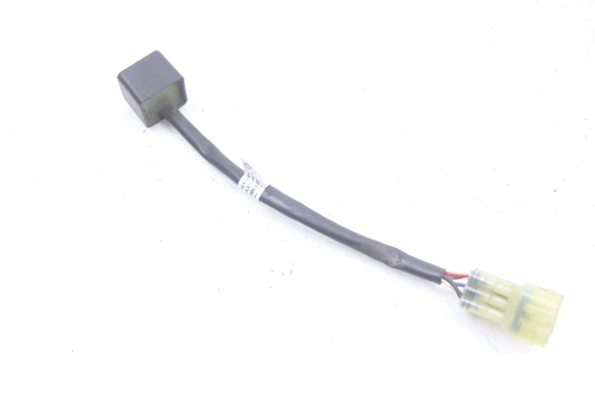 photo de RELAIS ELECTRIQUE PIAGGIO MP3 HPE 350 (2018 - 2020) - Points de fixation