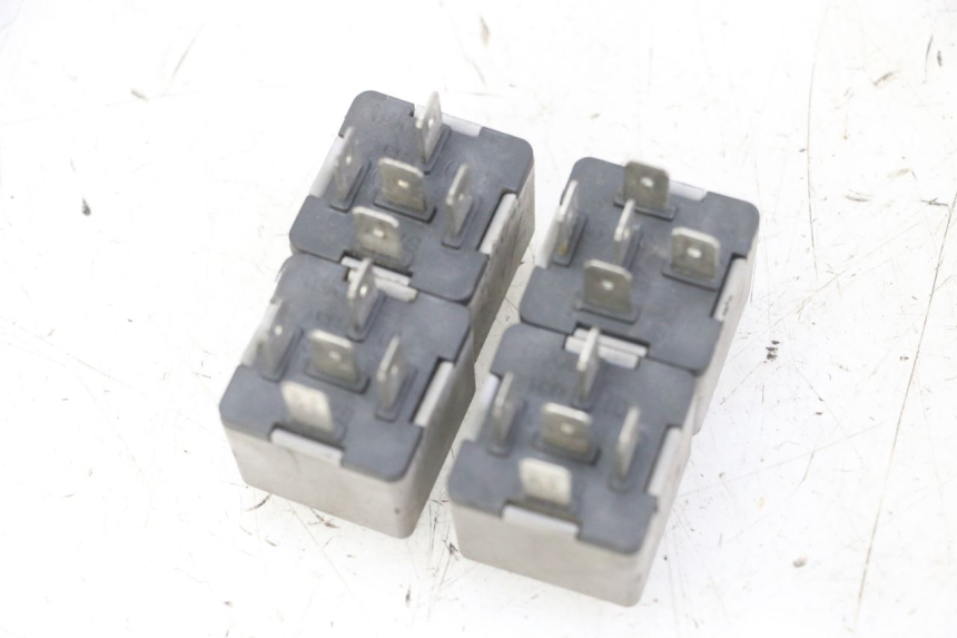 photo de RELAIS ELECTRIQUE PIAGGIO MP3 LT 300 (2010 - 2016) - Zoom état d’usage