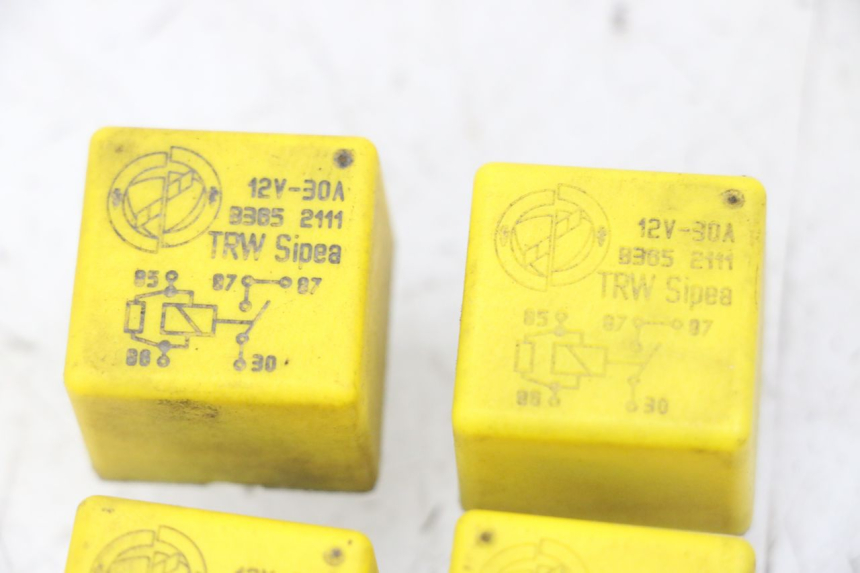 photo de RELAIS ELECTRIQUE PIAGGIO MP3 LT 400 (2007 - 2012) - Zoom état d’usage