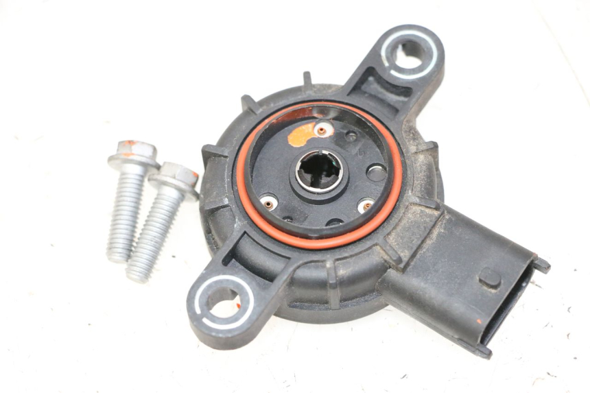 photo de RELAIS ELECTRIQUE PIAGGIO MP3 LT 300 (2010 - 2016) - Autre angle de vue