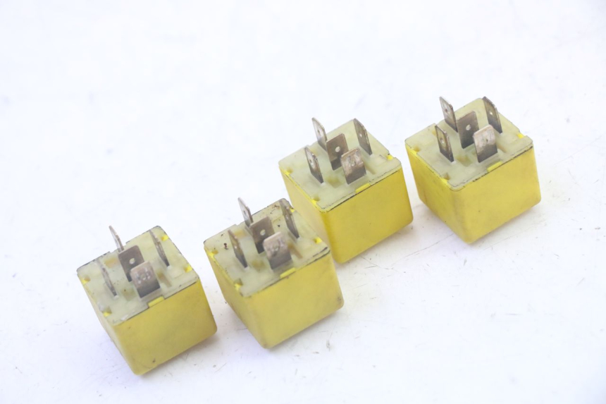 photo de RELAIS ELECTRIQUE PIAGGIO MP3 LT 300 (2010 - 2016) - Détail de la pièce