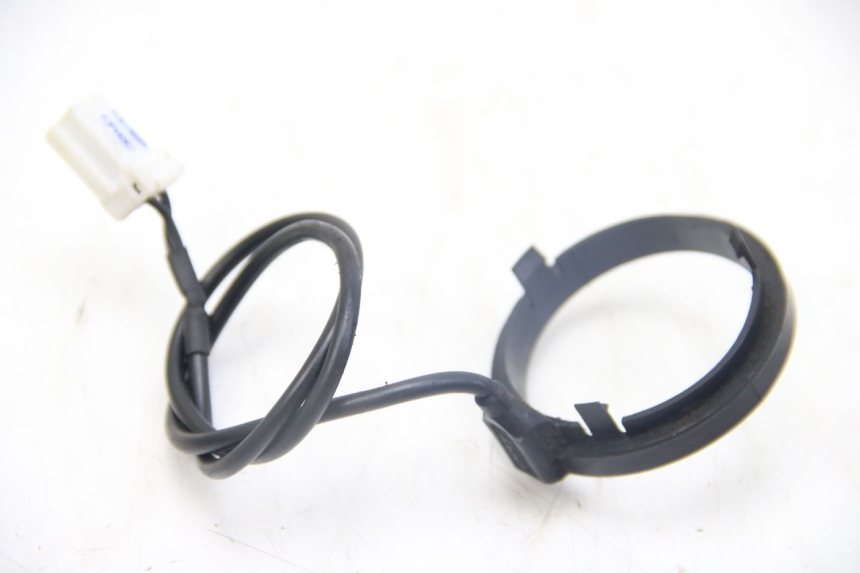 photo de RELAIS ELECTRIQUE PIAGGIO MP3 125 (2006 - 2014) - Vue principale