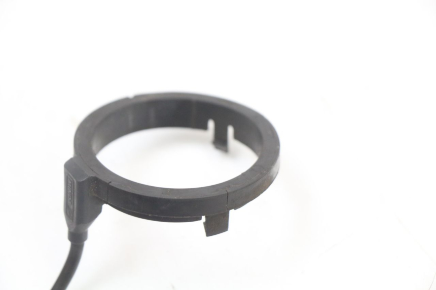 photo de RELAIS ELECTRIQUE PIAGGIO MP3 125 (2006 - 2014) - Zoom état d’usage