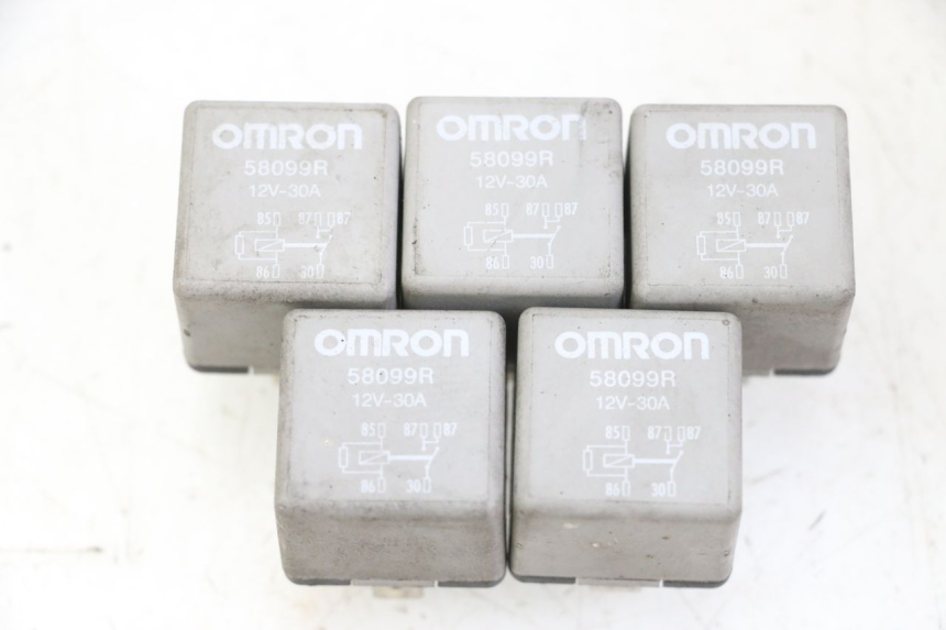 photo de RELAIS ELECTRIQUE PIAGGIO MP3 500 (2014 - 2017) - Vue principale