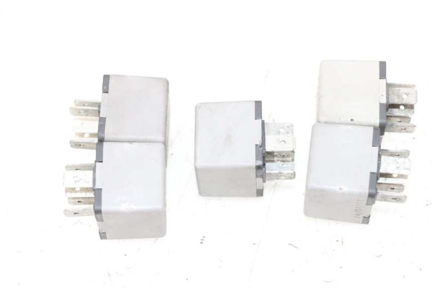 photo de RELAIS ELECTRIQUE PIAGGIO MP3 500 (2011 - 2015) - Zoom état d’usage