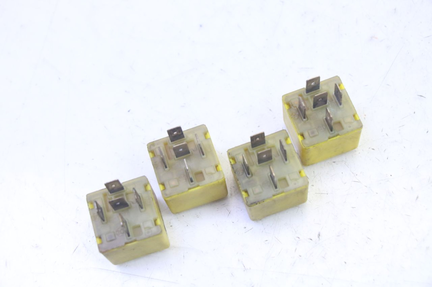 photo de RELAIS ELECTRIQUE PIAGGIO MP3 RL 250 (2006 - 2010) - Autre angle de vue