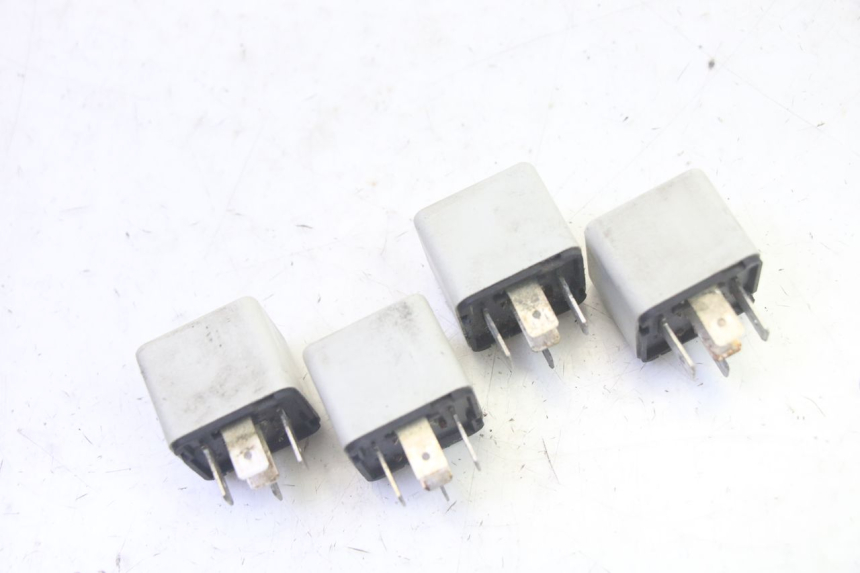 photo de RELAIS ELECTRIQUE PIAGGIO MP3 RL 250 (2006 - 2010) - Zoom état d’usage