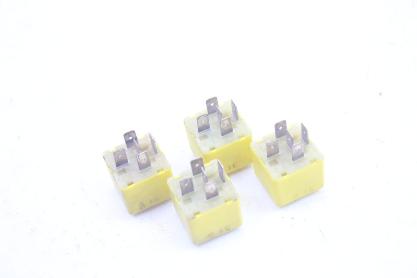 photo de RELAIS ELECTRIQUE PIAGGIO MP3 RL 250 (2006 - 2010) - Zoom état d’usage