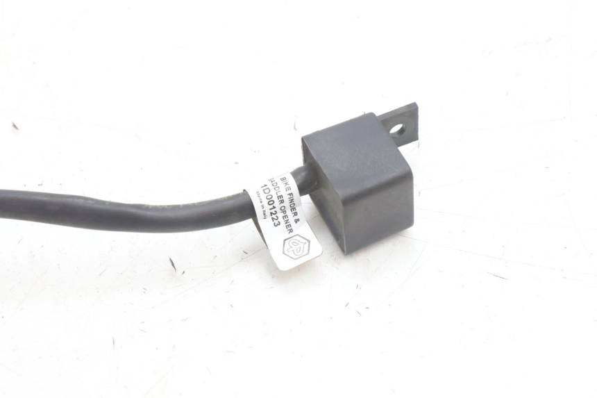 photo de RELAIS ELECTRIQUE PIAGGIO MP3 500 (2016 - 2018) - Détail de la pièce