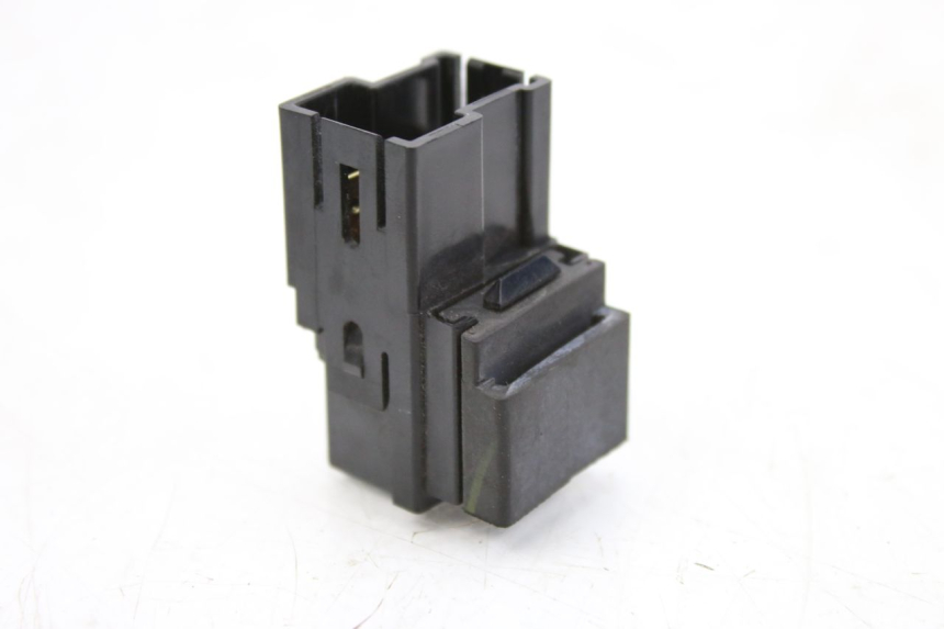 photo de RELAIS ELECTRIQUE YAMAHA MT-07 MT07 700 (2018 - 2020) - Gros plan technique