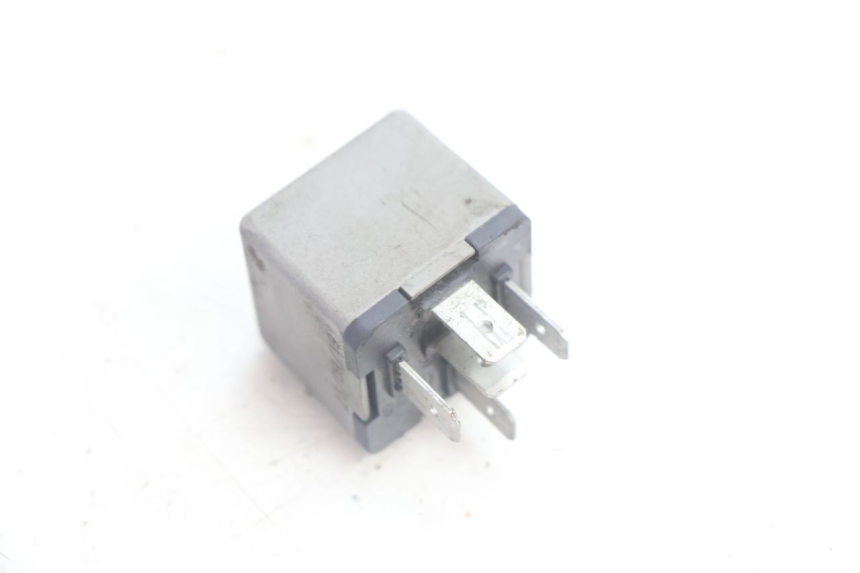 photo de RELAIS ELECTRIQUE YAMAHA NEO'S NEOS 2T 50 (1998 - 2007) - Détail de la pièce