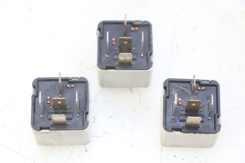 photo de RELAIS ELECTRIQUE GILERA NEXUS 125 (2007 - 2009) - Détail de la pièce