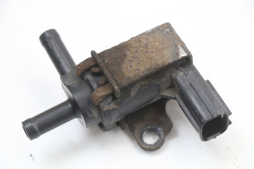 photo de RELAIS ELECTRIQUE HONDA NHX LEAD 110 (2008 - 2010) - Autre angle de vue