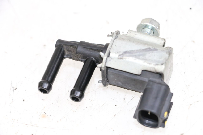 photo de RELAIS ELECTRIQUE KAWASAKI NINJA 400 (2018 - 2023) - Détail de la pièce