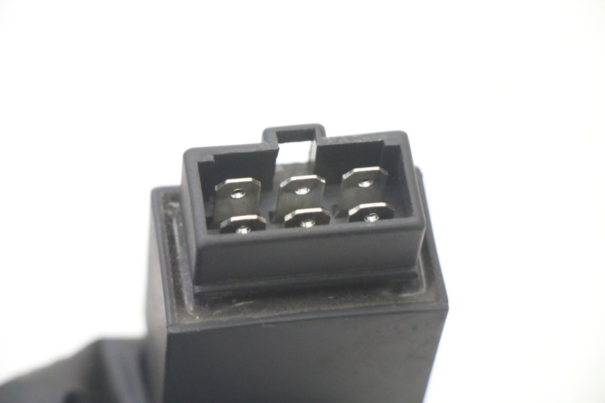 photo de RELAIS ELECTRIQUE PIAGGIO FLY 2T 50 (2004 - 2017) - Zoom état d’usage