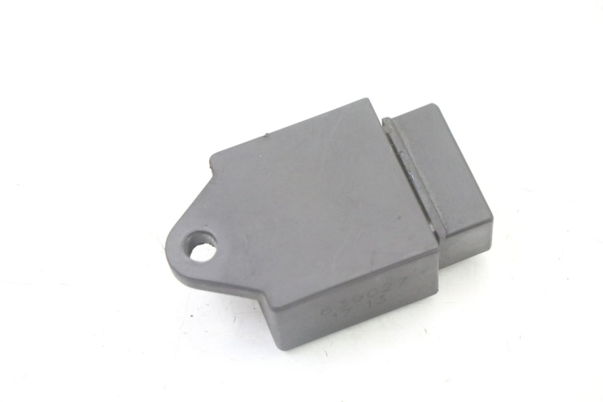 photo de RELAIS ELECTRIQUE PIAGGIO FLY 2T 50 (2004 - 2017) - Autre angle de vue