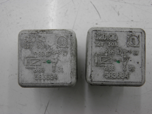 photo de RELAIS ELECTRIQUE PIAGGIO MP3 RL 125 (2008 - 2009) - Zoom état d’usage