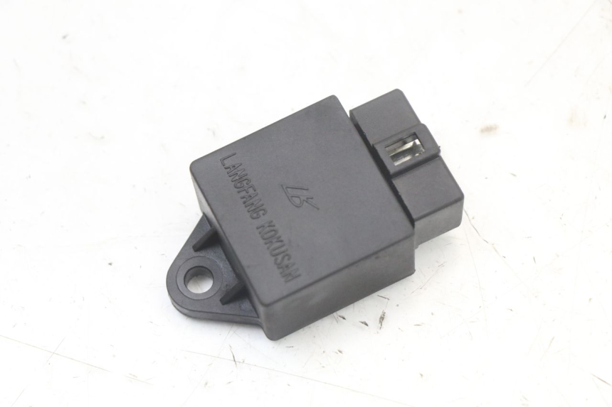 photo de RELAIS ELECTRIQUE PIAGGIO VESPA LX 2T 50 (2005 - 2013) - Vue principale