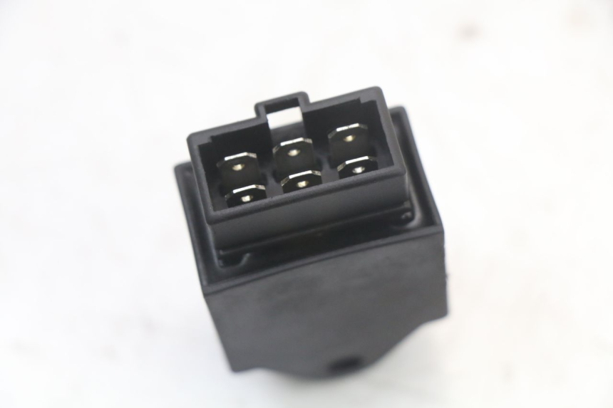 photo de RELAIS ELECTRIQUE PIAGGIO VESPA LX 2T 50 (2005 - 2013) - Zoom état d’usage