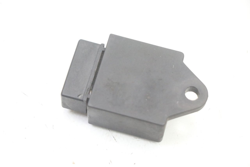 photo de RELAIS ELECTRIQUE PIAGGIO VESPA S 2T 50 (2007 - 2014) - Autre angle de vue