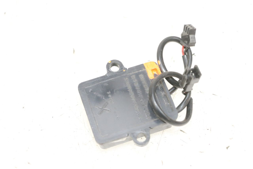 photo de RELAIS ELECTRIQUE EFUN PUSA 1 - Autre angle de vue