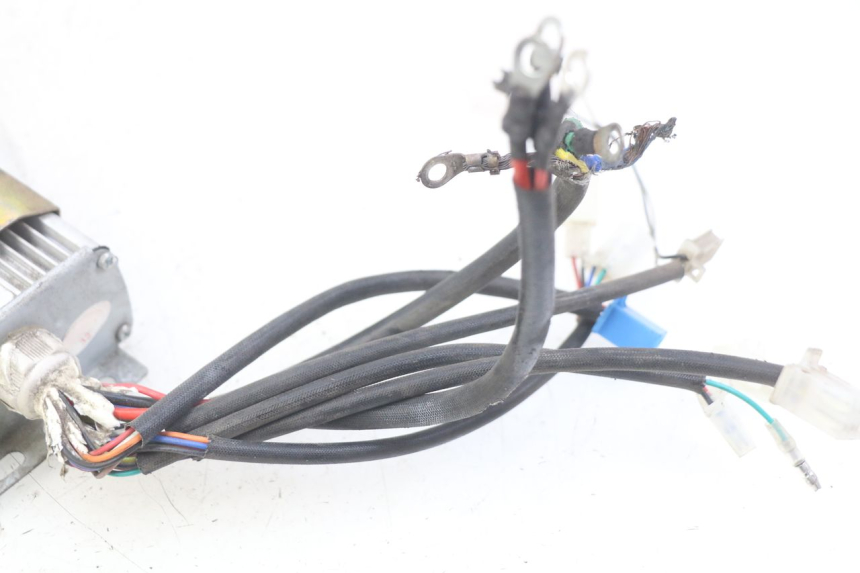 photo de RELAIS ELECTRIQUE RED ELECTRIC RED E PRO 1 (2017 - 2019) - Vue d’ensemble