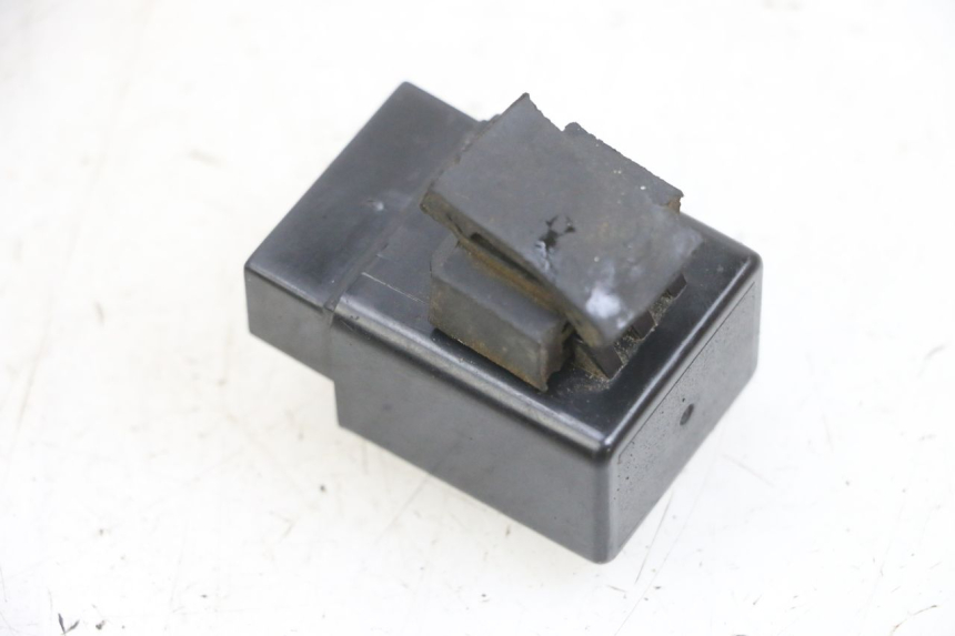 photo de RELAIS ELECTRIQUE TNT MOTOR ROMA 10' 4T 50 (2019 - 2022) - Zoom état d’usage