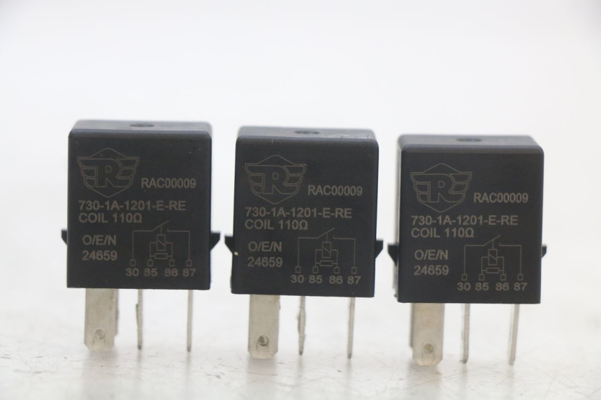 photo de RELAIS ELECTRIQUE ROYAL ENFIELD CONTINENTAL GT 650 (2019 - 2024) - Vue principale