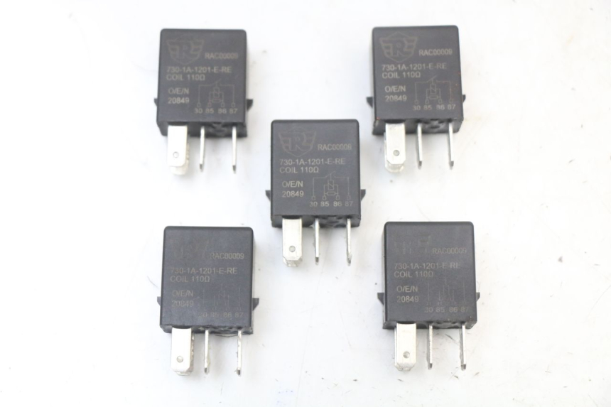 photo de RELAIS ELECTRIQUE ROYAL ENFIELD SCRAM 411 (2022 - 2024) - Vue principale